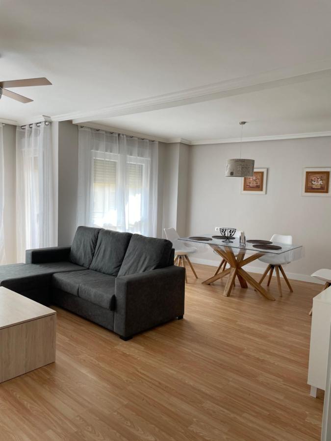 Apartamento Cuatro Estaciones Calahorra Exterior foto