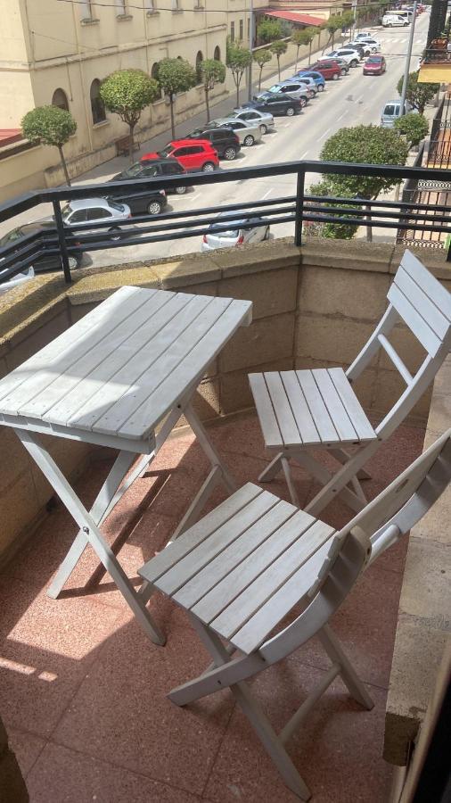 Apartamento Cuatro Estaciones Calahorra Exterior foto